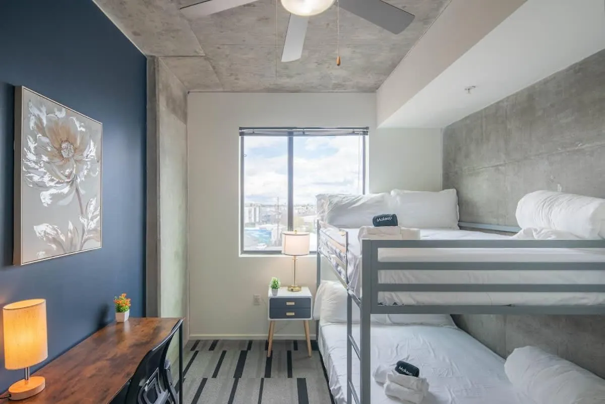 Spacious 2Bd - Central Dt- Gym, Pool, Parking Sleep8 Phoenix 0*,  Stati Uniti